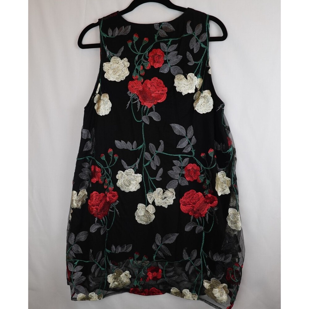 Umgee Sleeveless Dress Large Floral Embroidered Sheer Overlay Black Red White - Picture 2 of 16